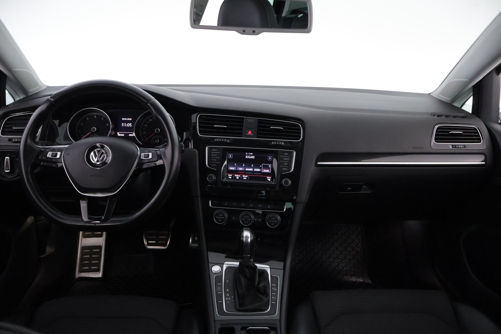 VOLKSWAGEN Golf 2013