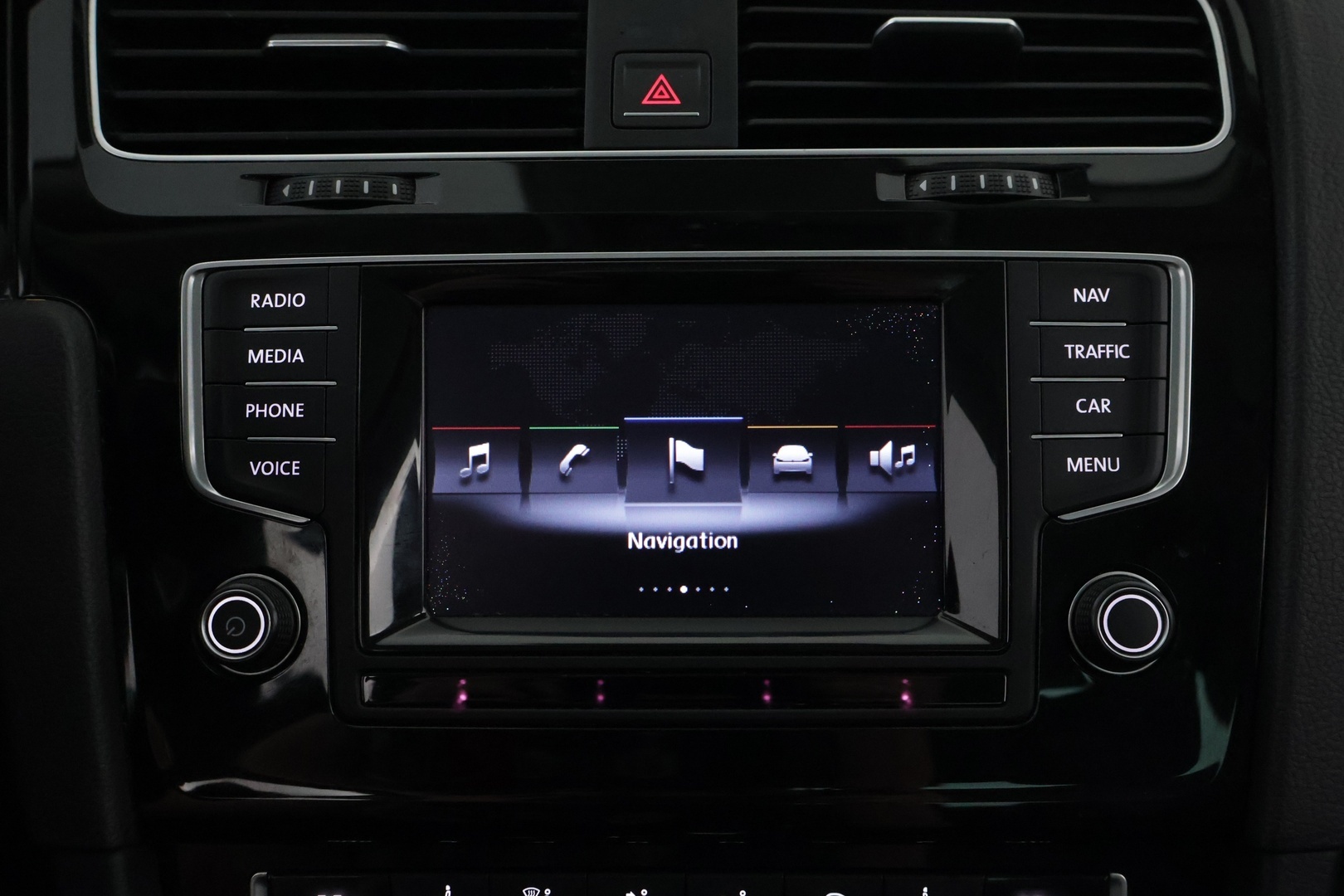 VOLKSWAGEN Golf 2013