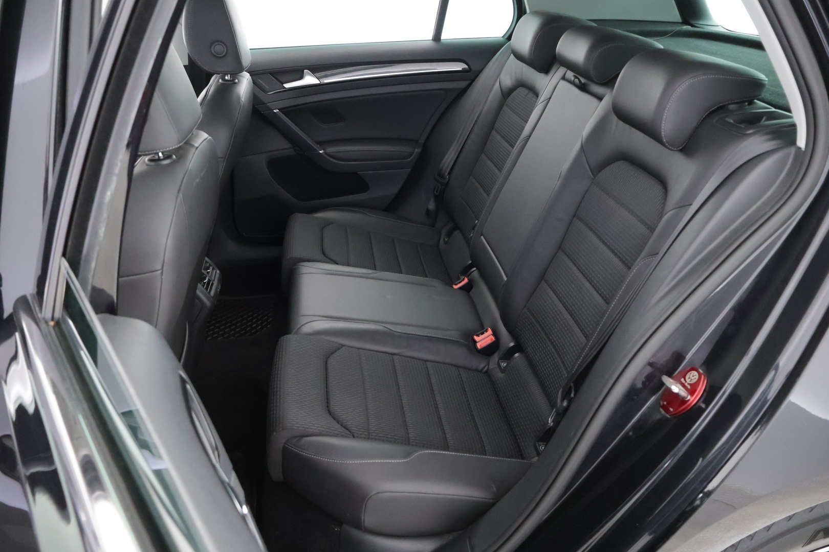 VOLKSWAGEN Golf 2013