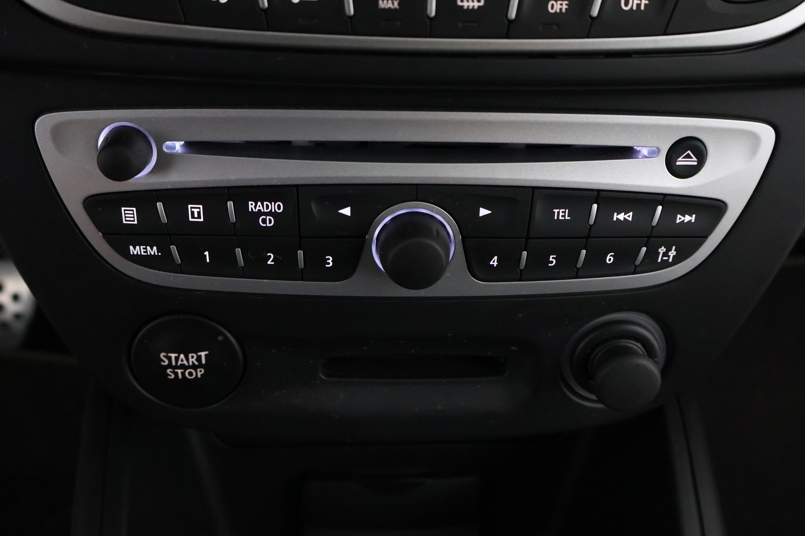 RENAULT Megane 2011