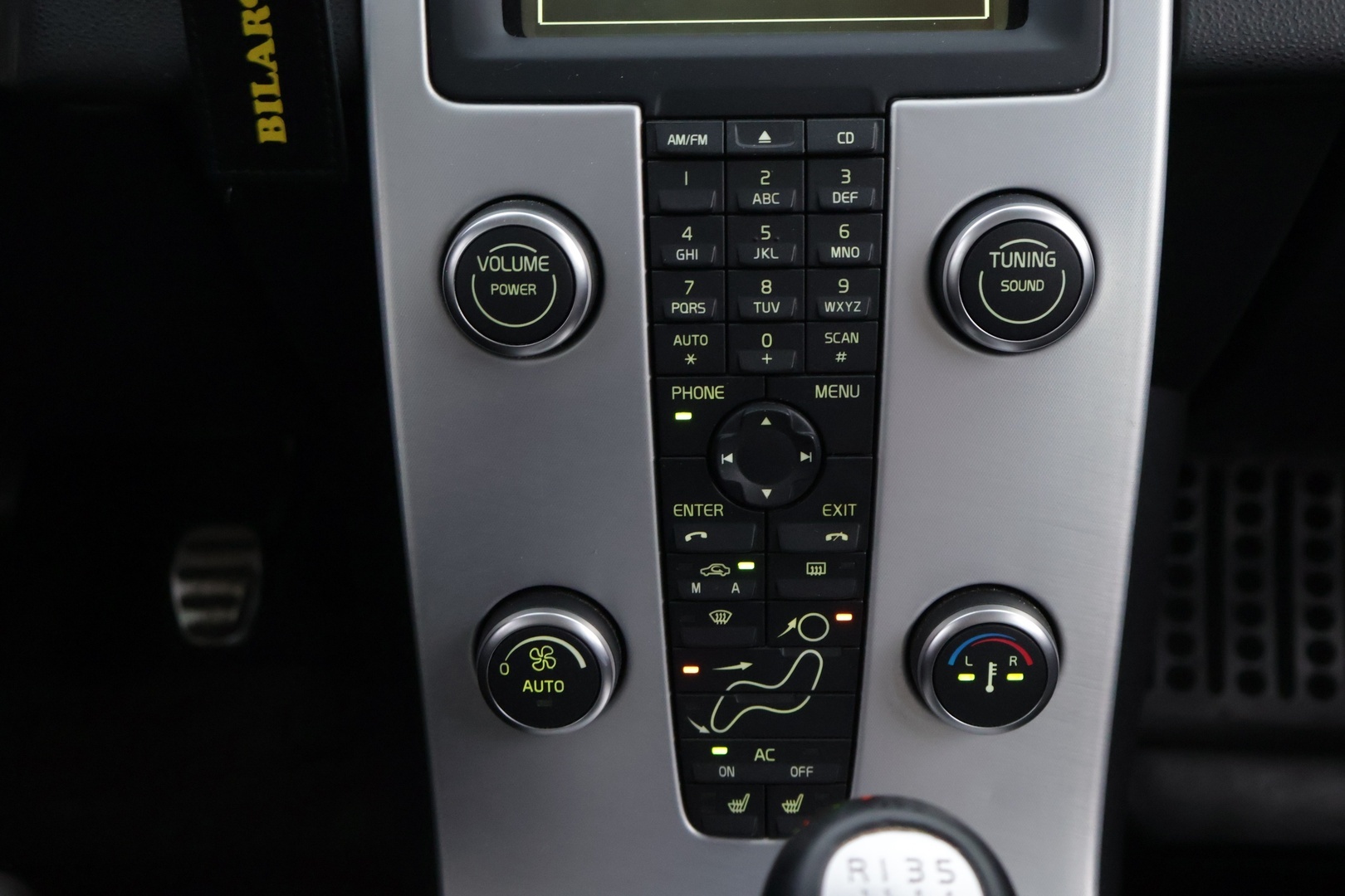 VOLVO V50 2011