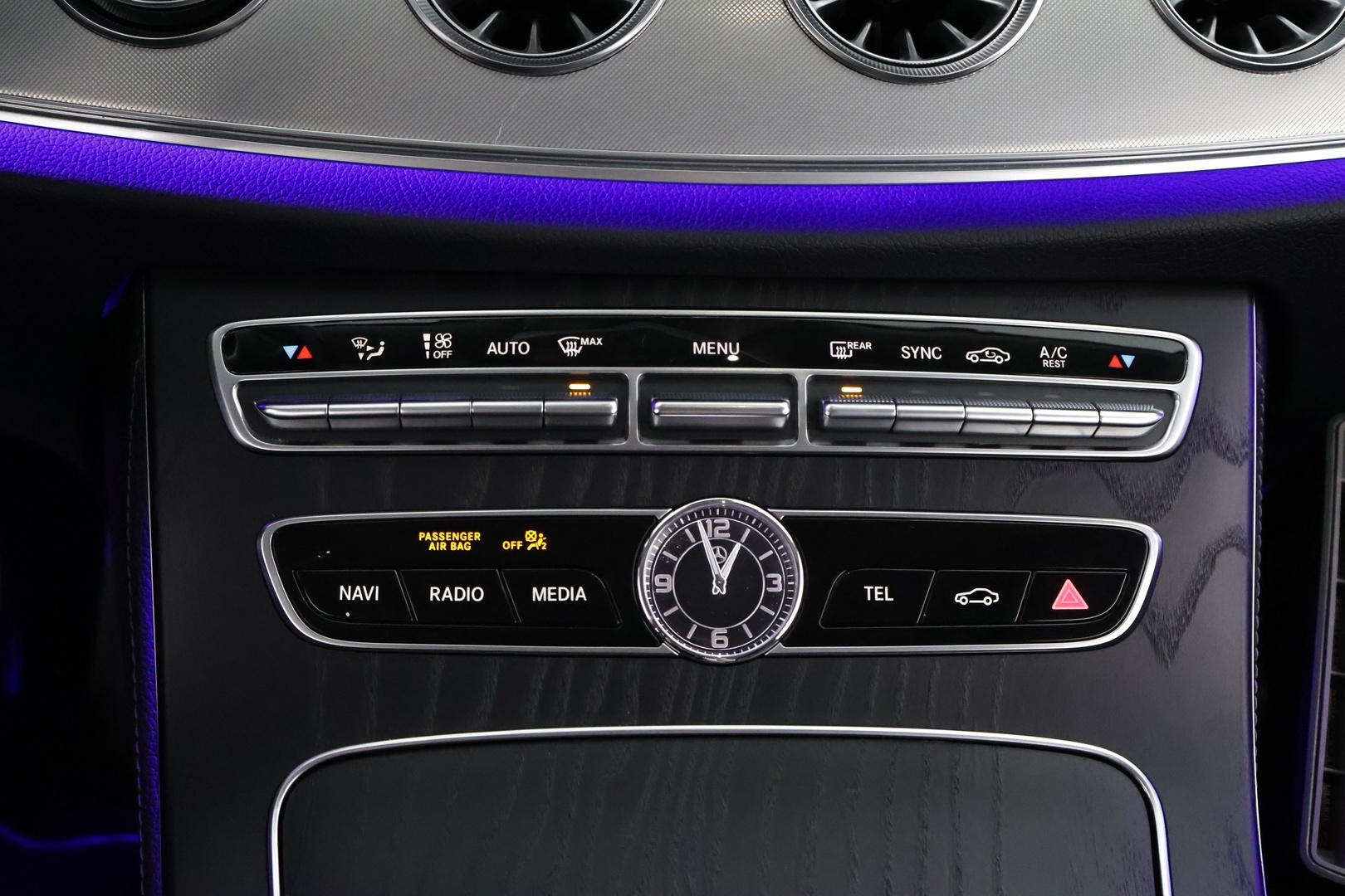 MERCEDES-BENZ E 2017