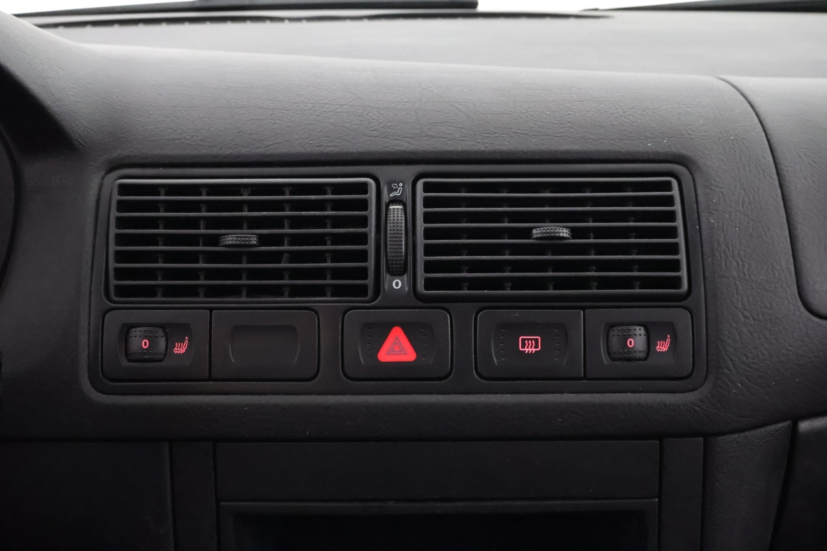 VOLKSWAGEN Golf Variant 2003
