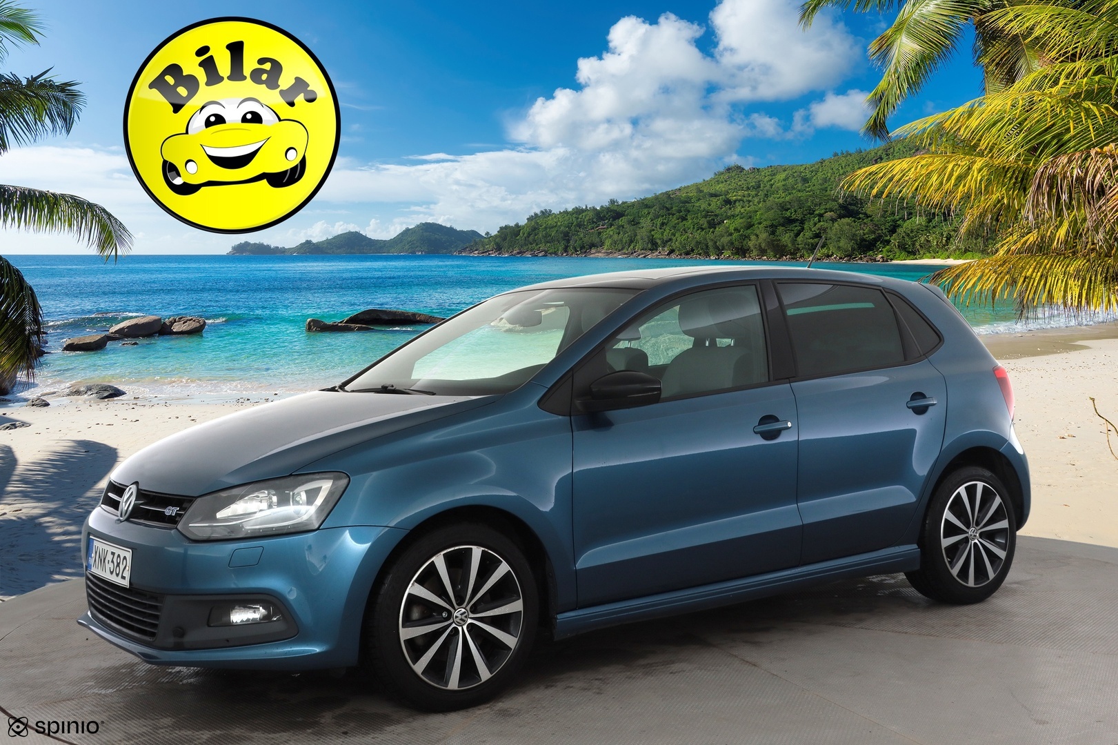 VOLKSWAGEN Polo 2015
