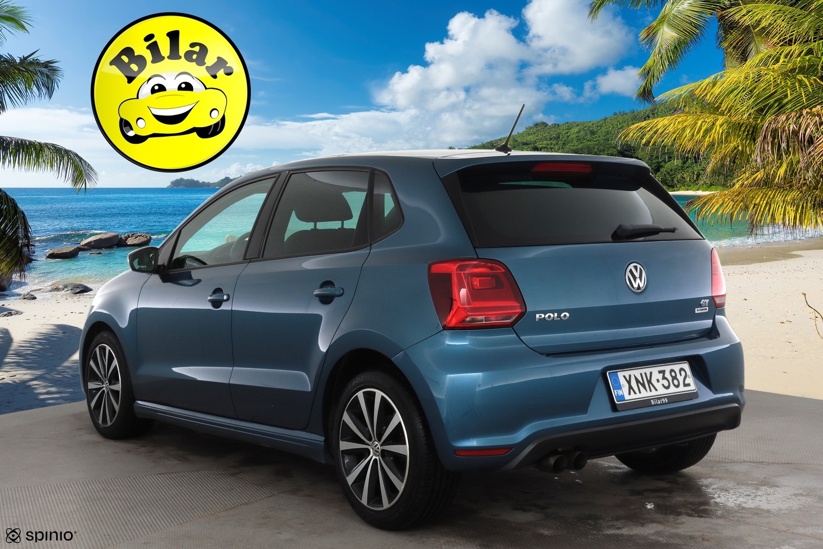 VOLKSWAGEN Polo 2015