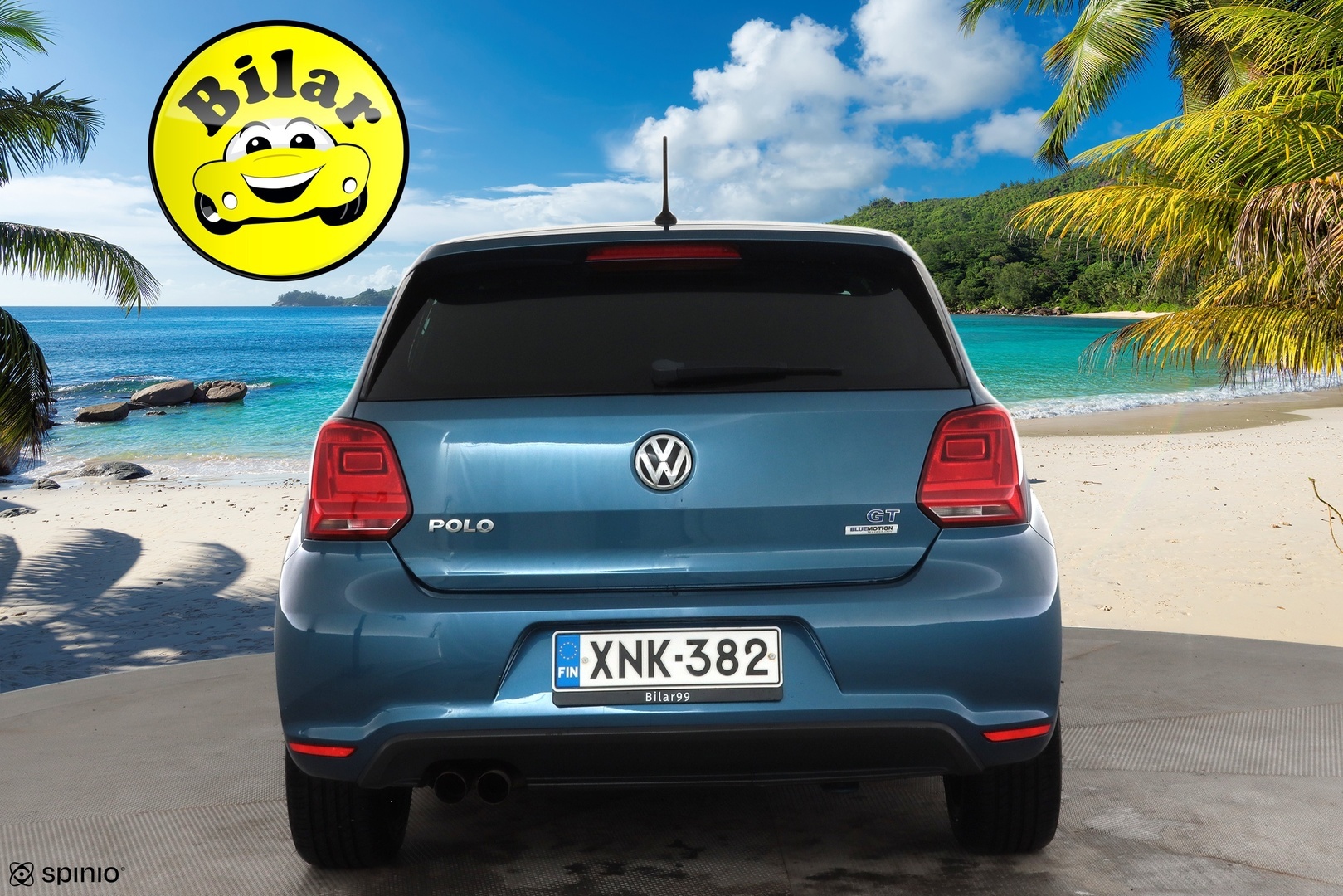VOLKSWAGEN Polo 2015