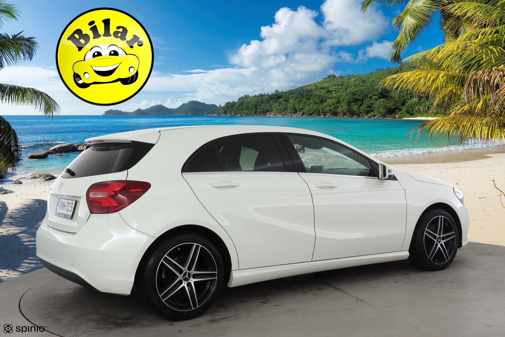 MERCEDES-BENZ A 2016
