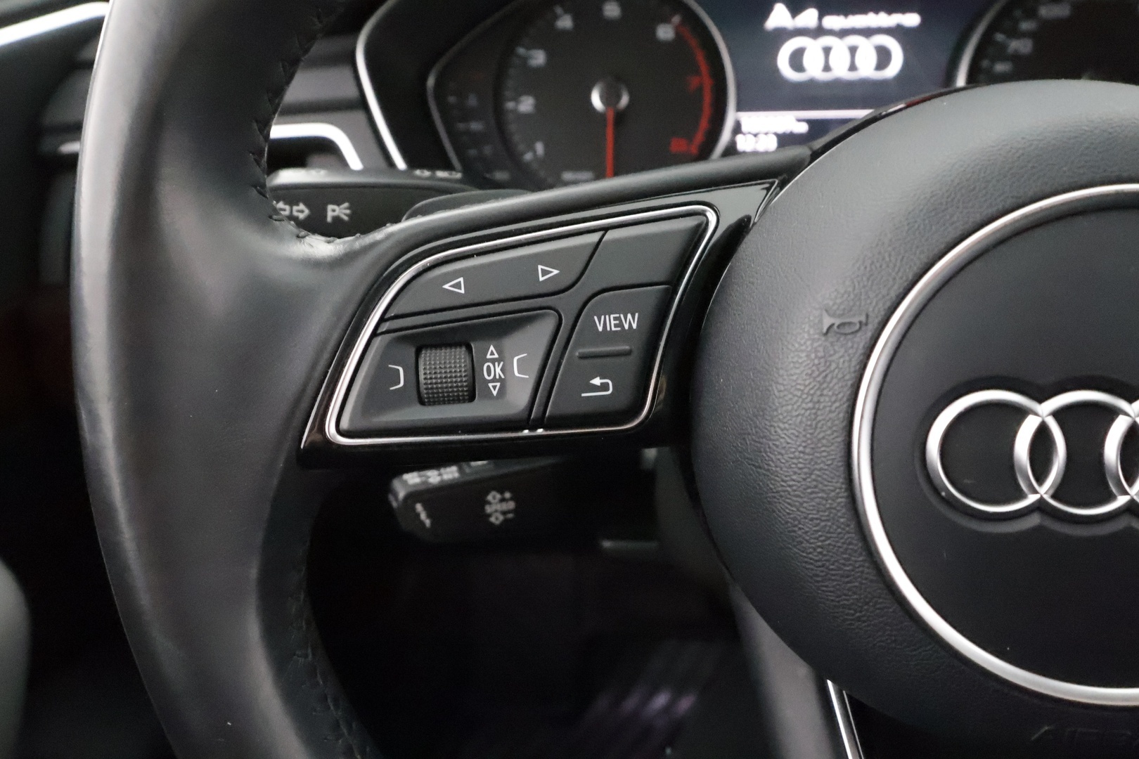 AUDI A4 2016