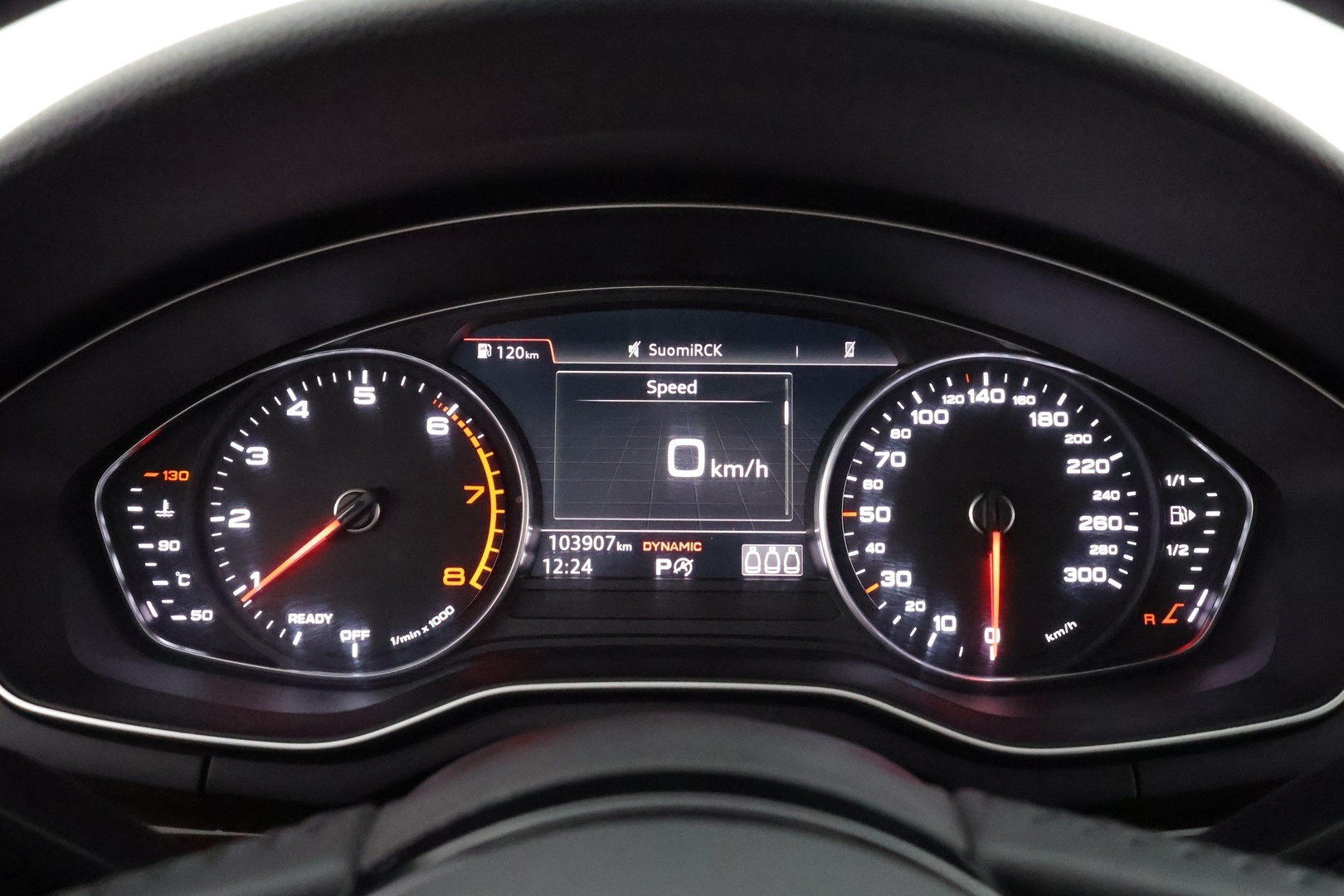 AUDI A4 2016