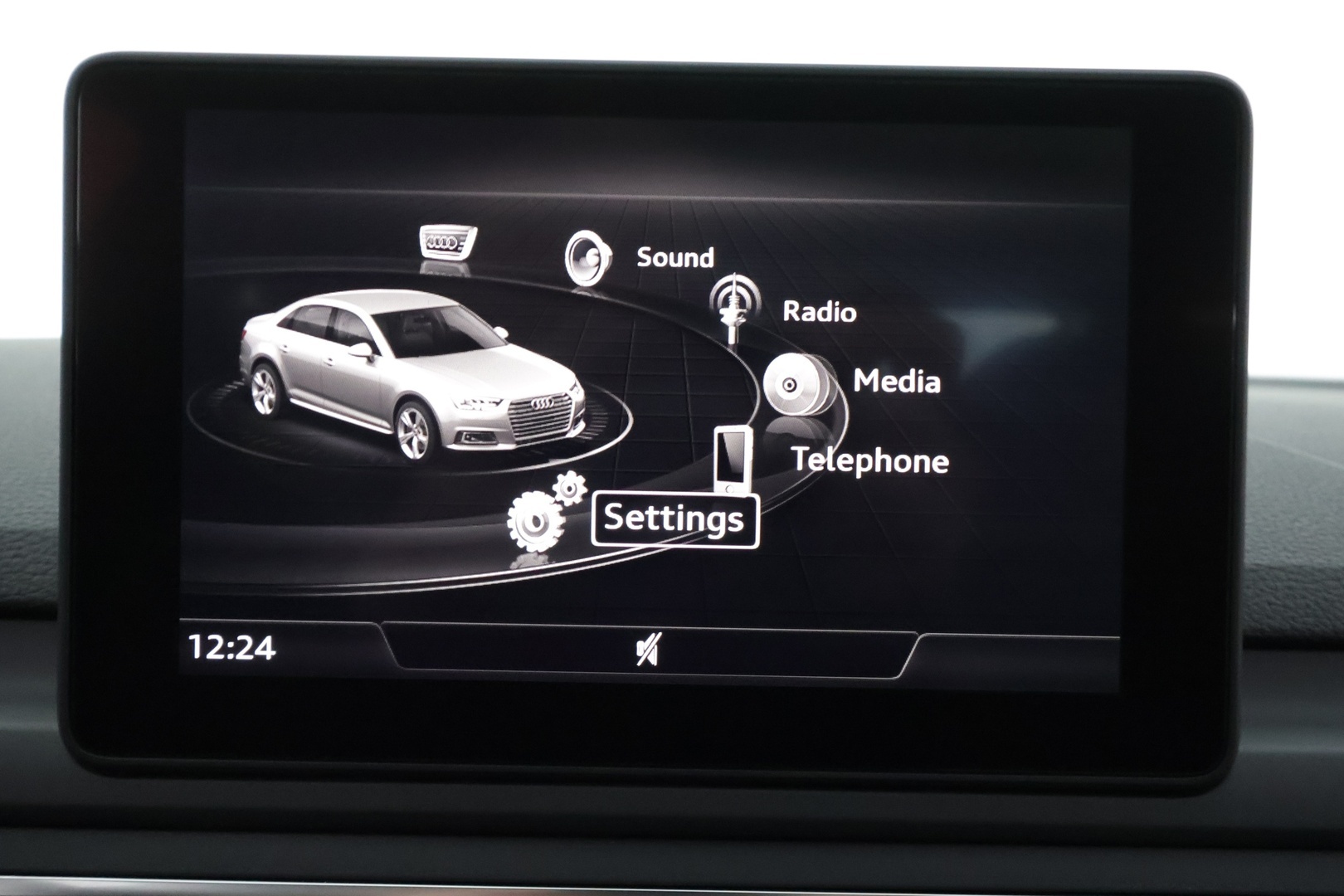 AUDI A4 2016