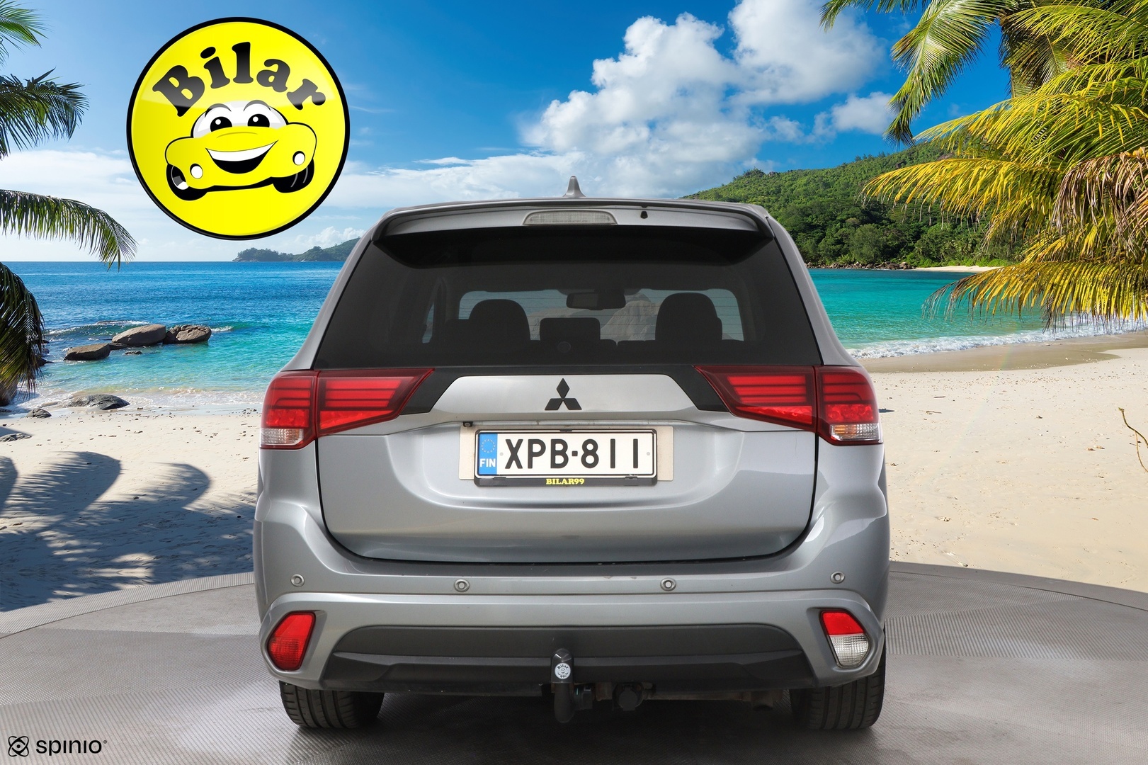 MITSUBISHI OUTLANDER PHEV 2016