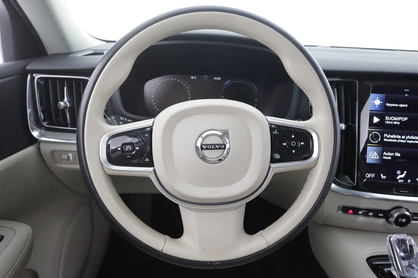 VOLVO V60 2022