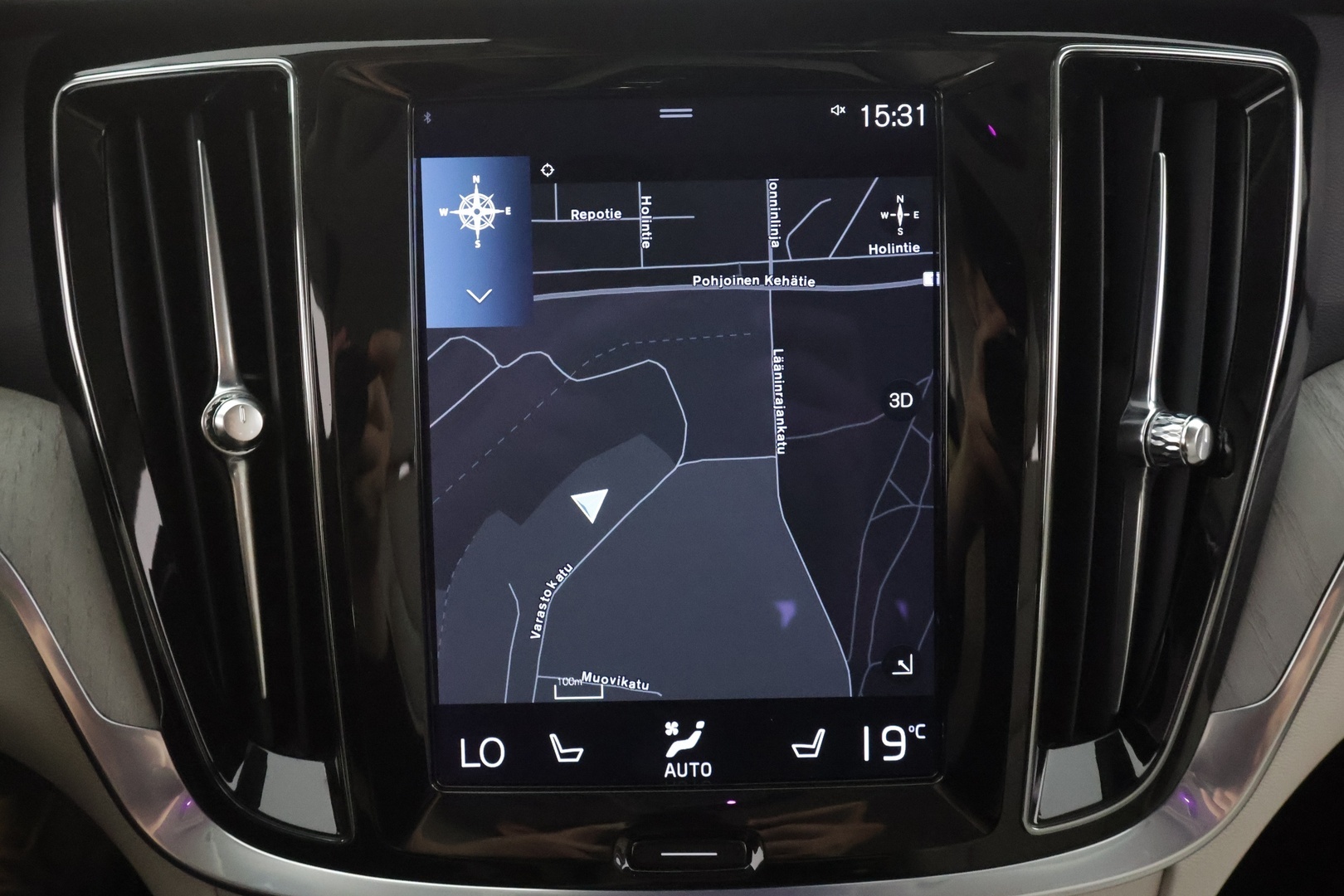VOLVO V60 2022