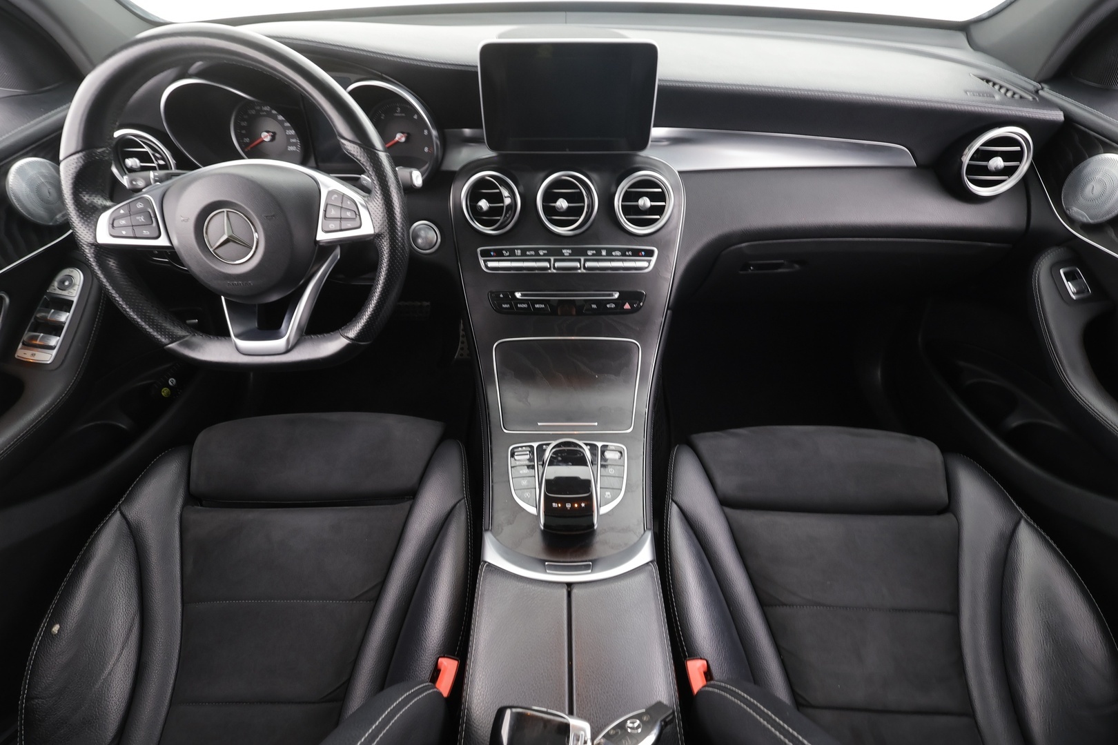 MERCEDES-BENZ GLC 2016