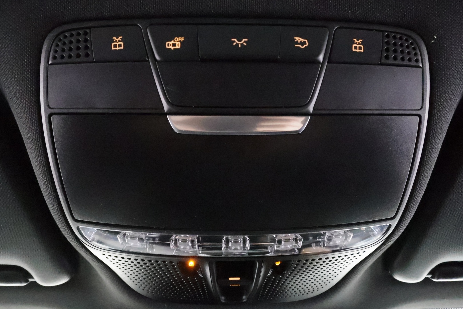 MERCEDES-BENZ GLC 2016