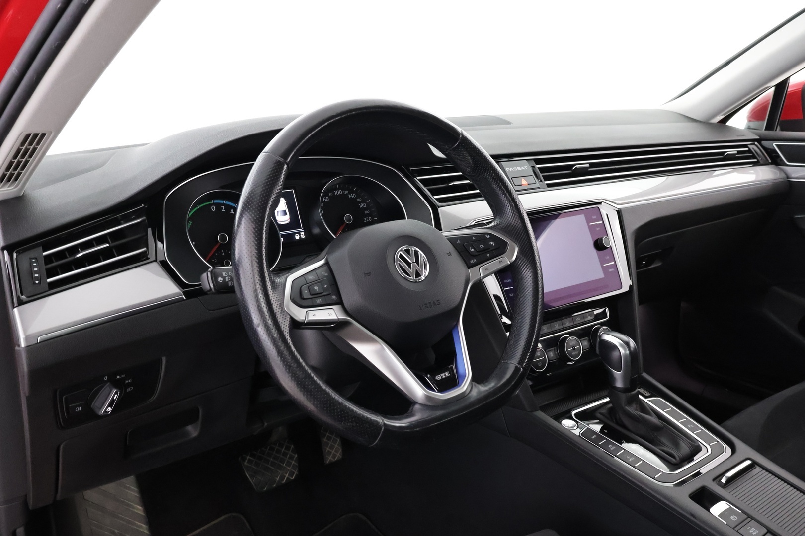 VOLKSWAGEN PASSAT 2020