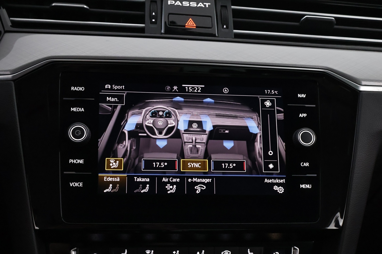 VOLKSWAGEN PASSAT 2020