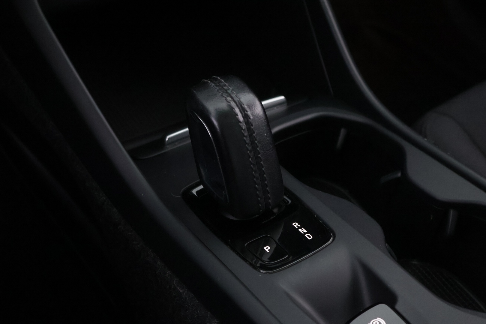 VOLVO XC40 2021