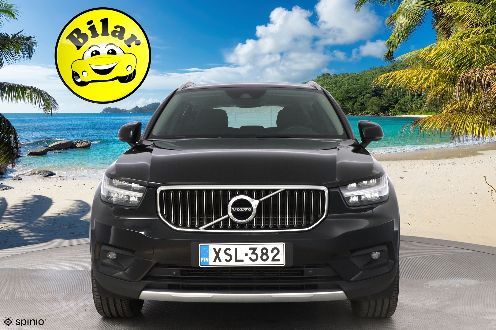 VOLVO XC40 2021