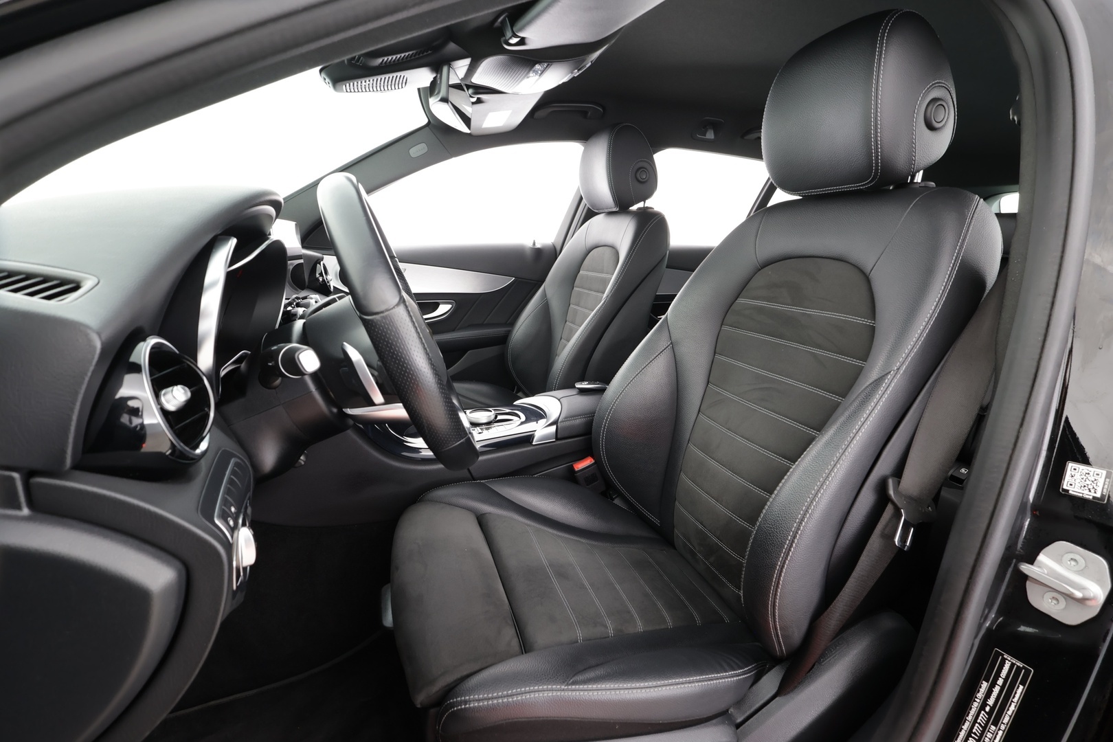 MERCEDES-BENZ C 2020