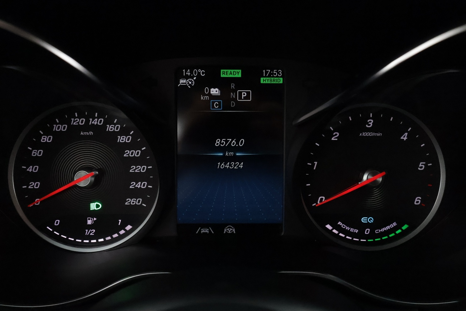 MERCEDES-BENZ C 2020