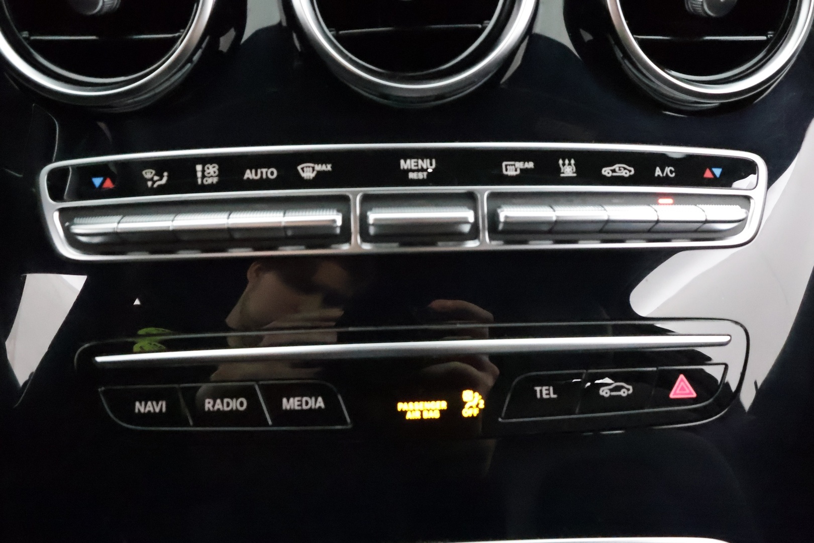 MERCEDES-BENZ C 2020