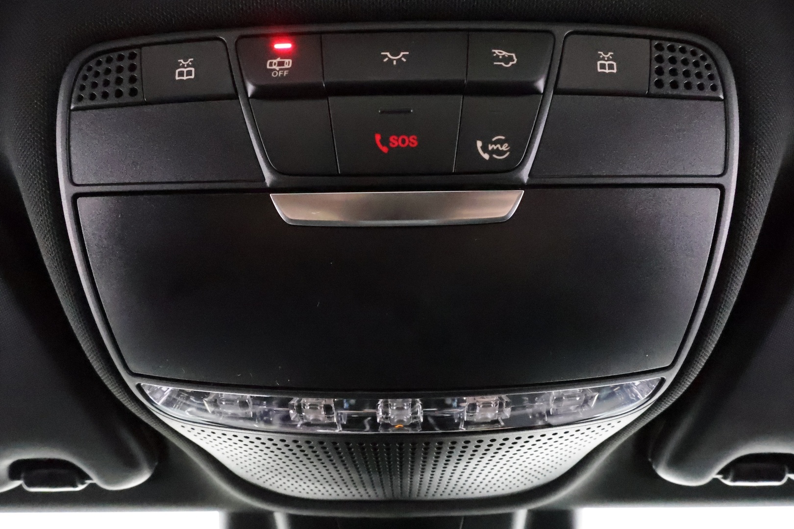 MERCEDES-BENZ C 2020