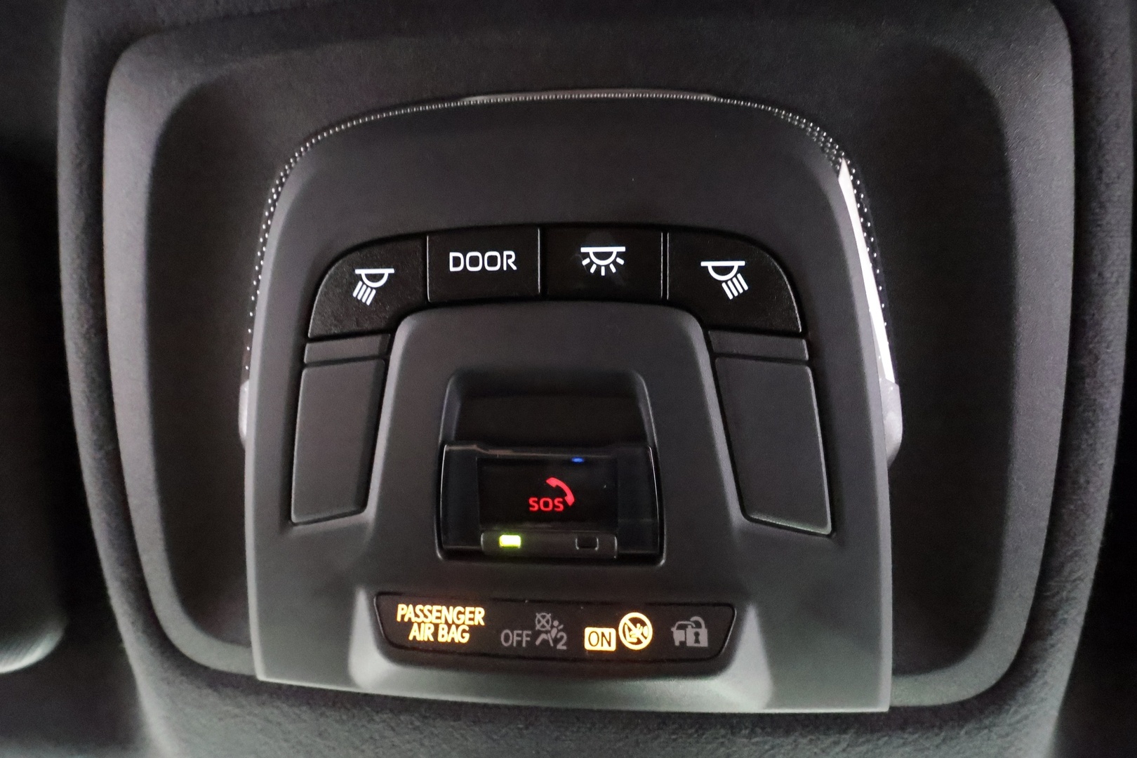 TOYOTA C-HR 2024