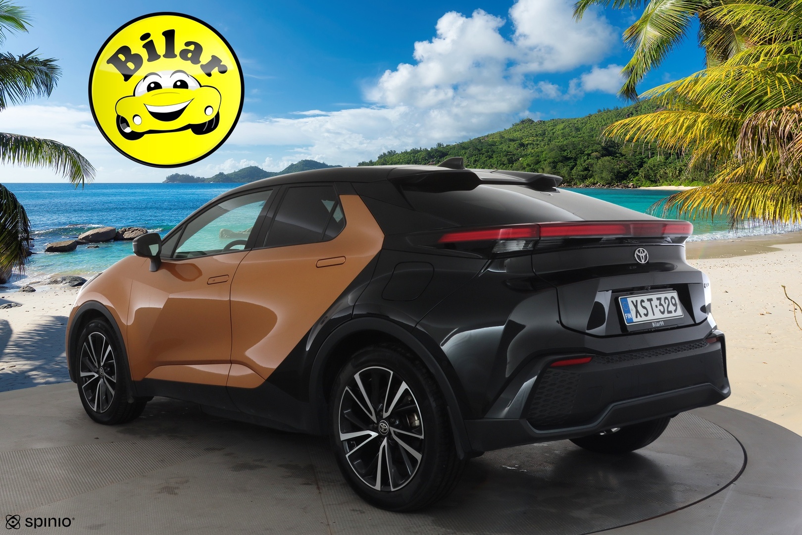 TOYOTA C-HR 2024