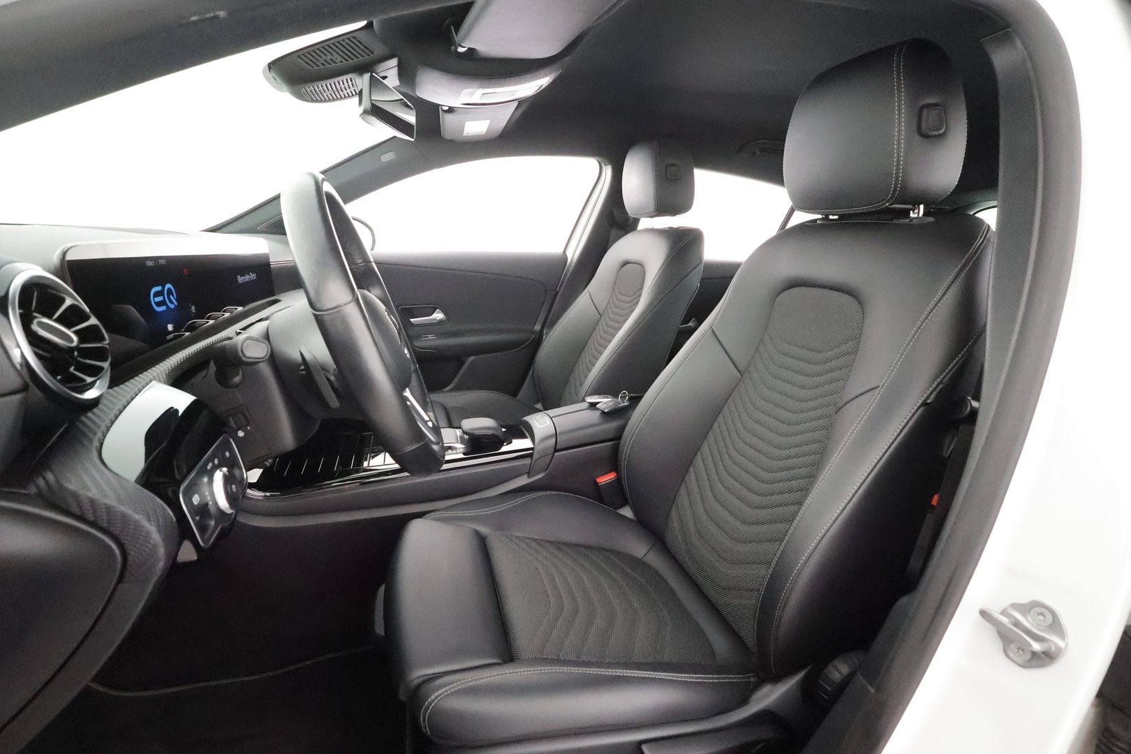 MERCEDES-BENZ A 2021