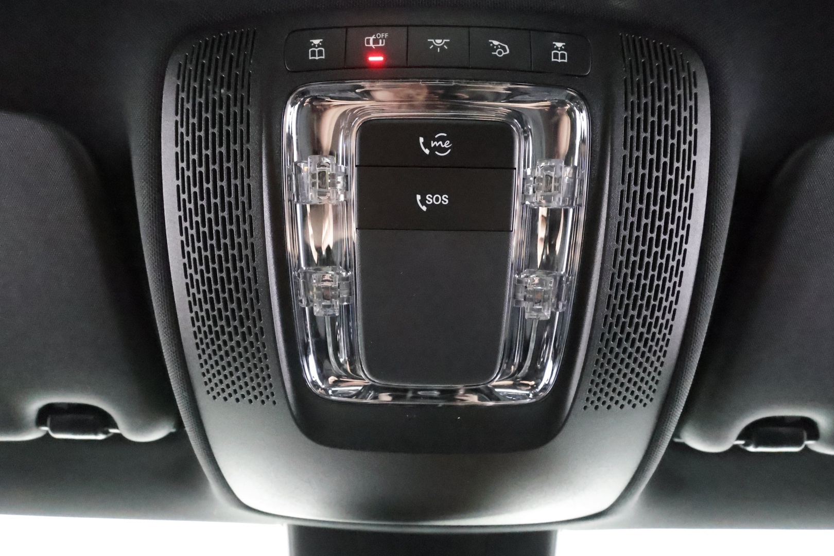 MERCEDES-BENZ A 2021
