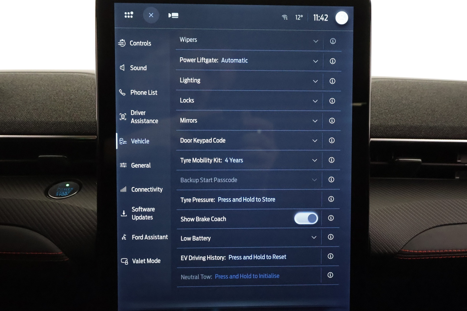 FORD MUSTANG MACH-E 2022