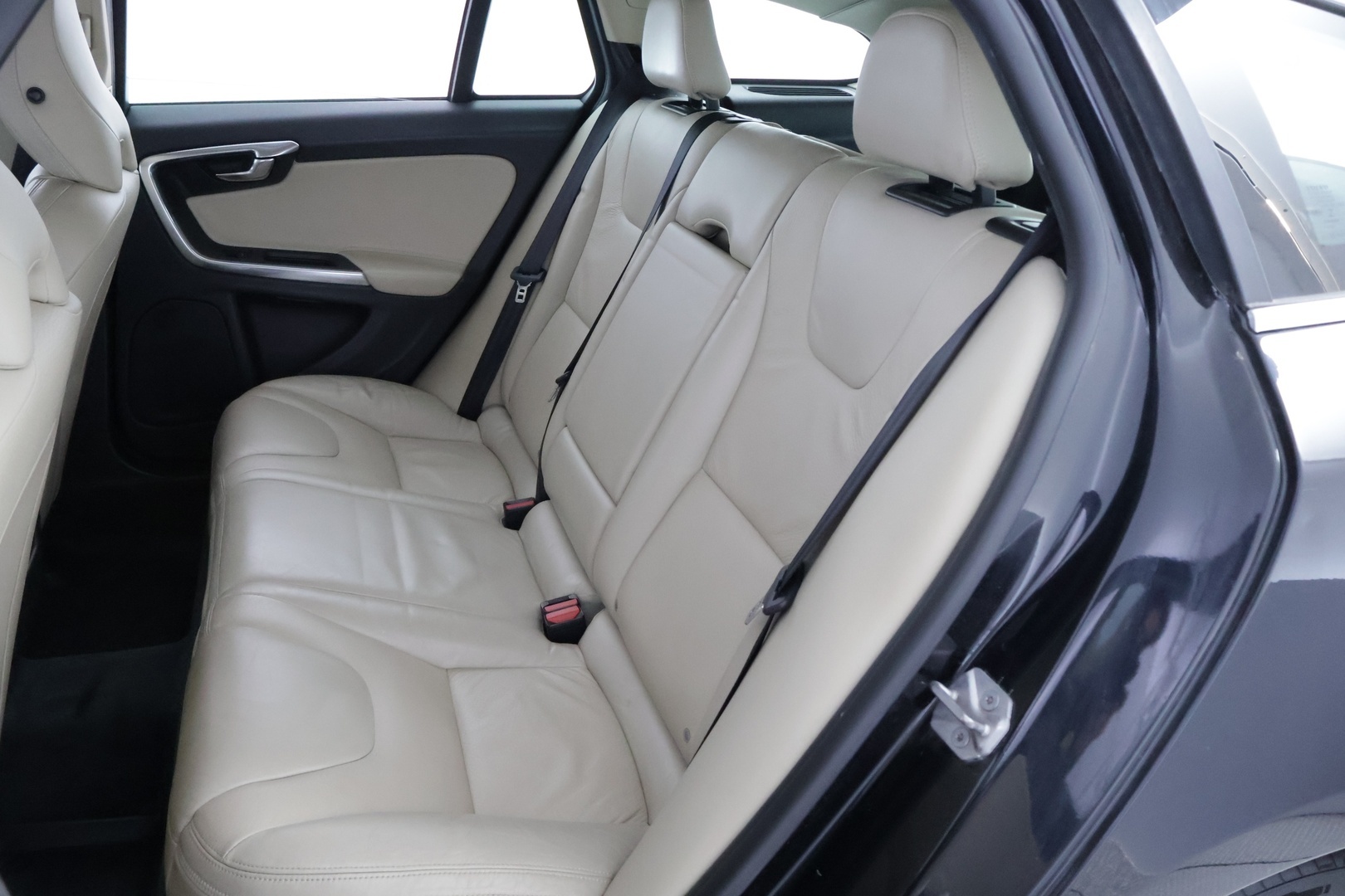 VOLVO V60 2013