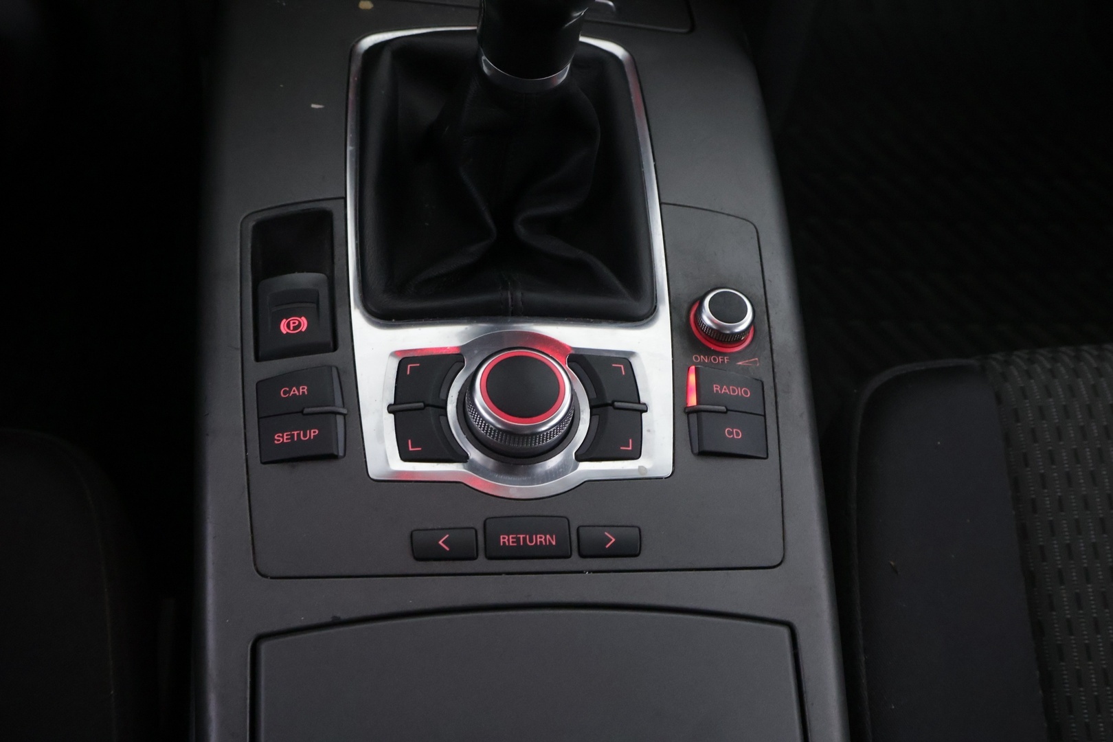 AUDI A6 2006
