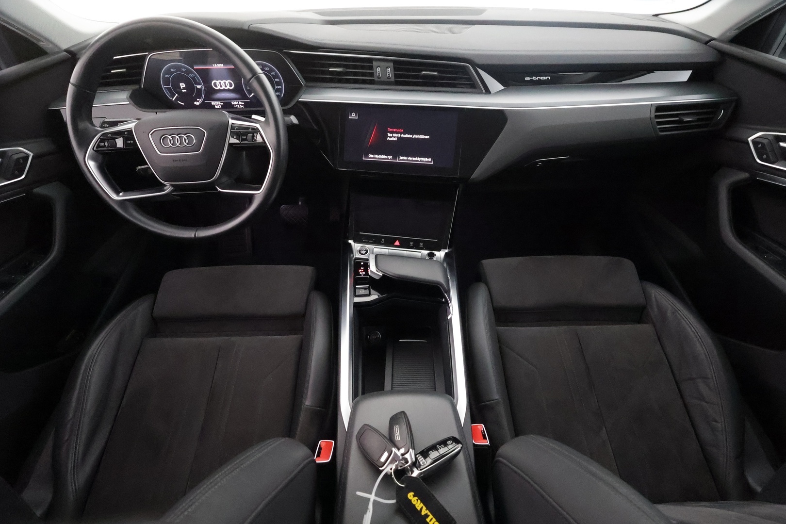 AUDI e-tron 2021
