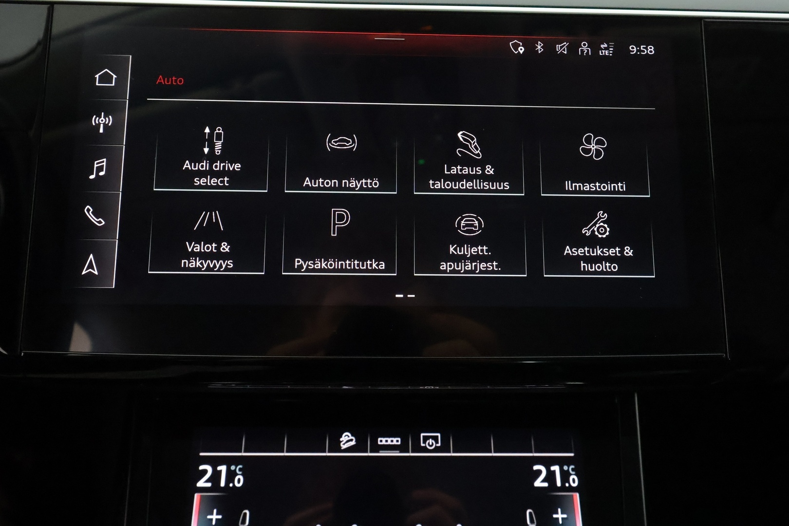 AUDI e-tron 2021