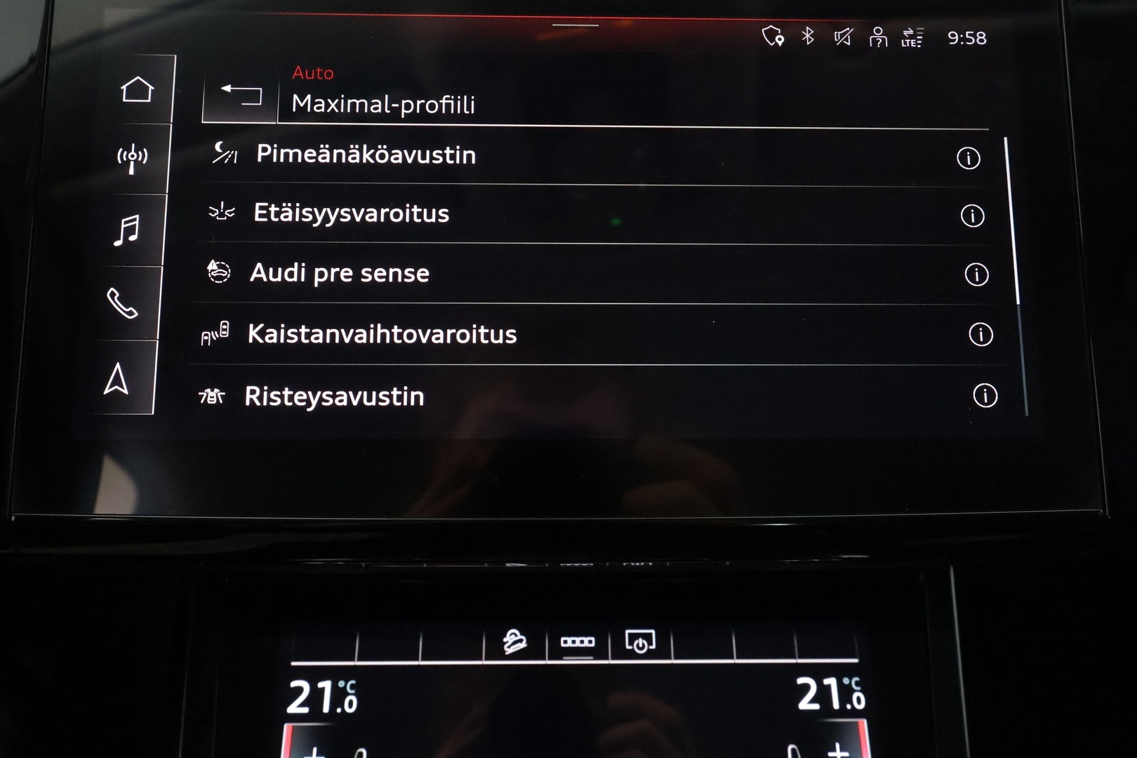 AUDI e-tron 2021