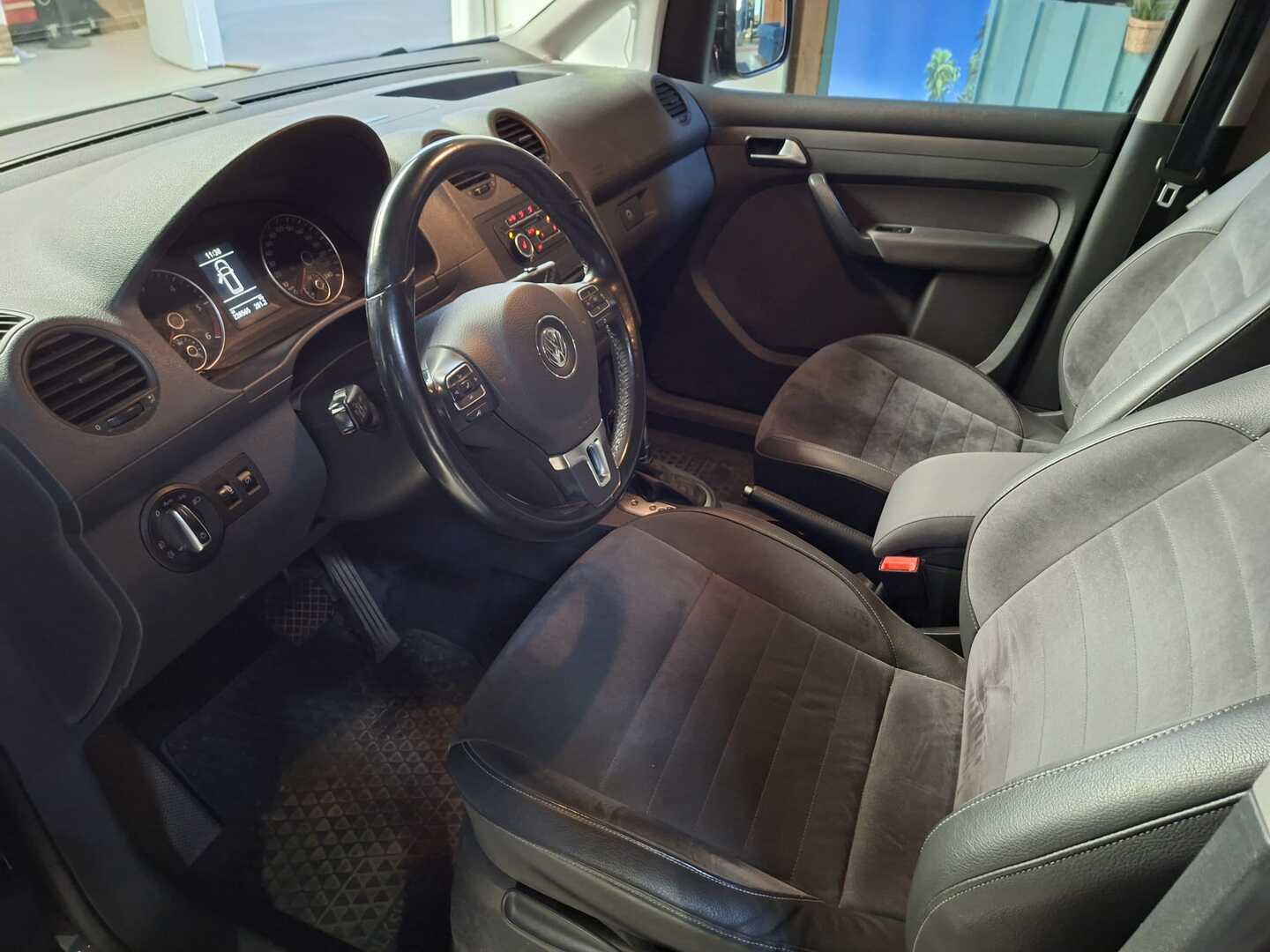 VOLKSWAGEN Caddy Maxi 2015