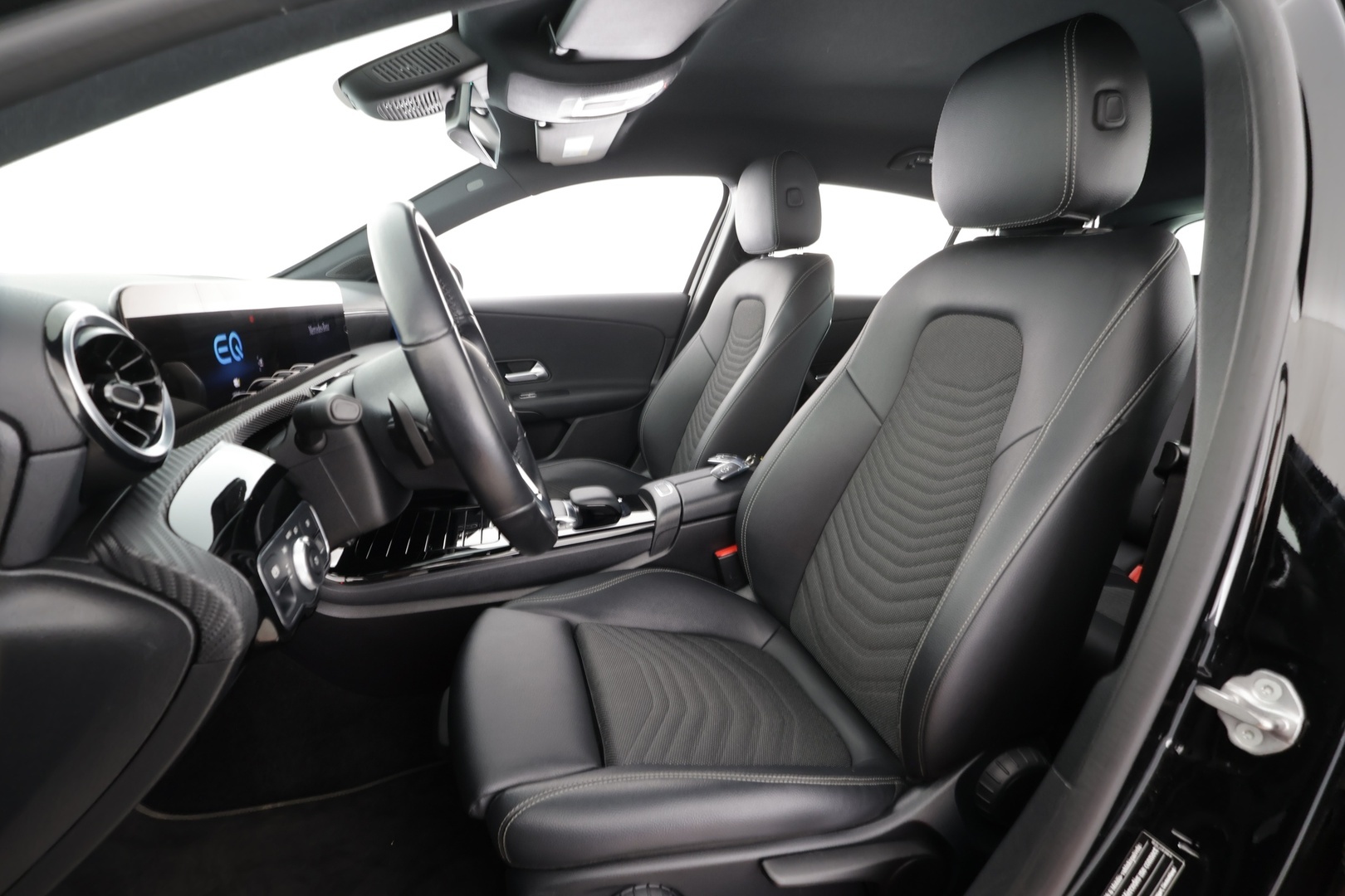 MERCEDES-BENZ A 2021