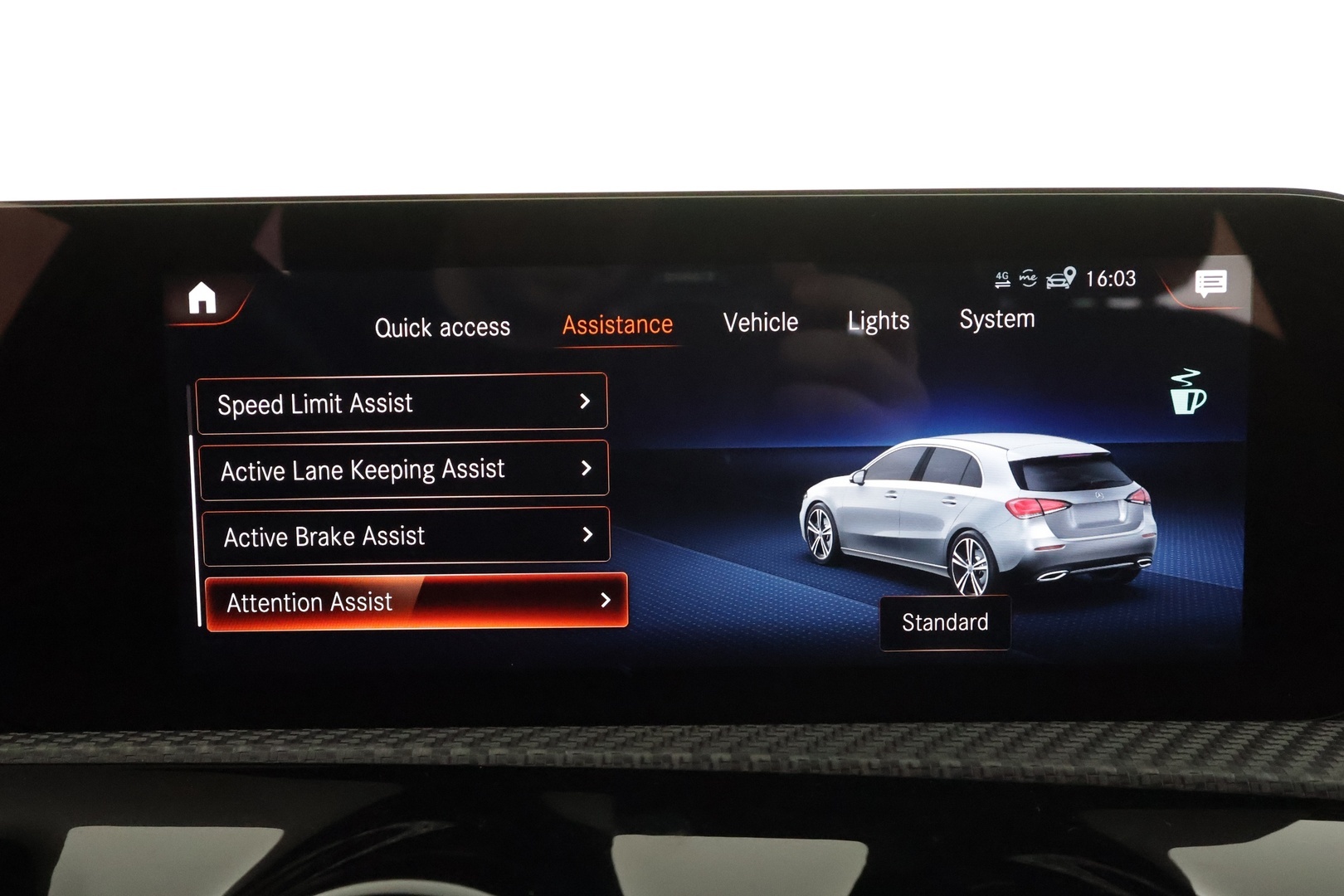 MERCEDES-BENZ A 2021