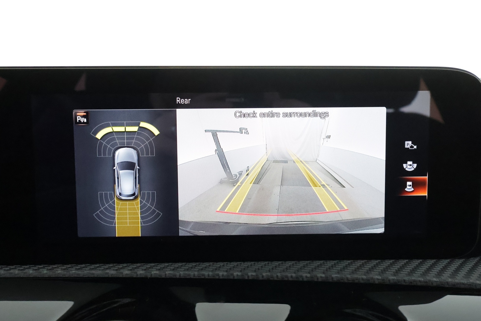 MERCEDES-BENZ A 2021