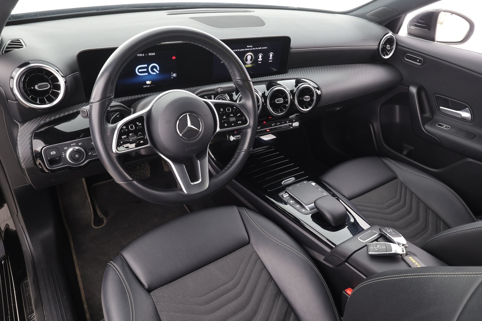 MERCEDES-BENZ A 2021