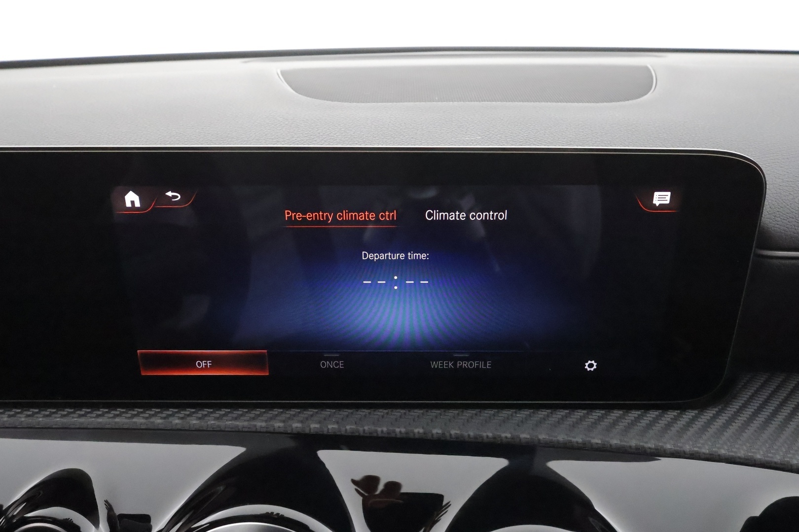 MERCEDES-BENZ A 2021