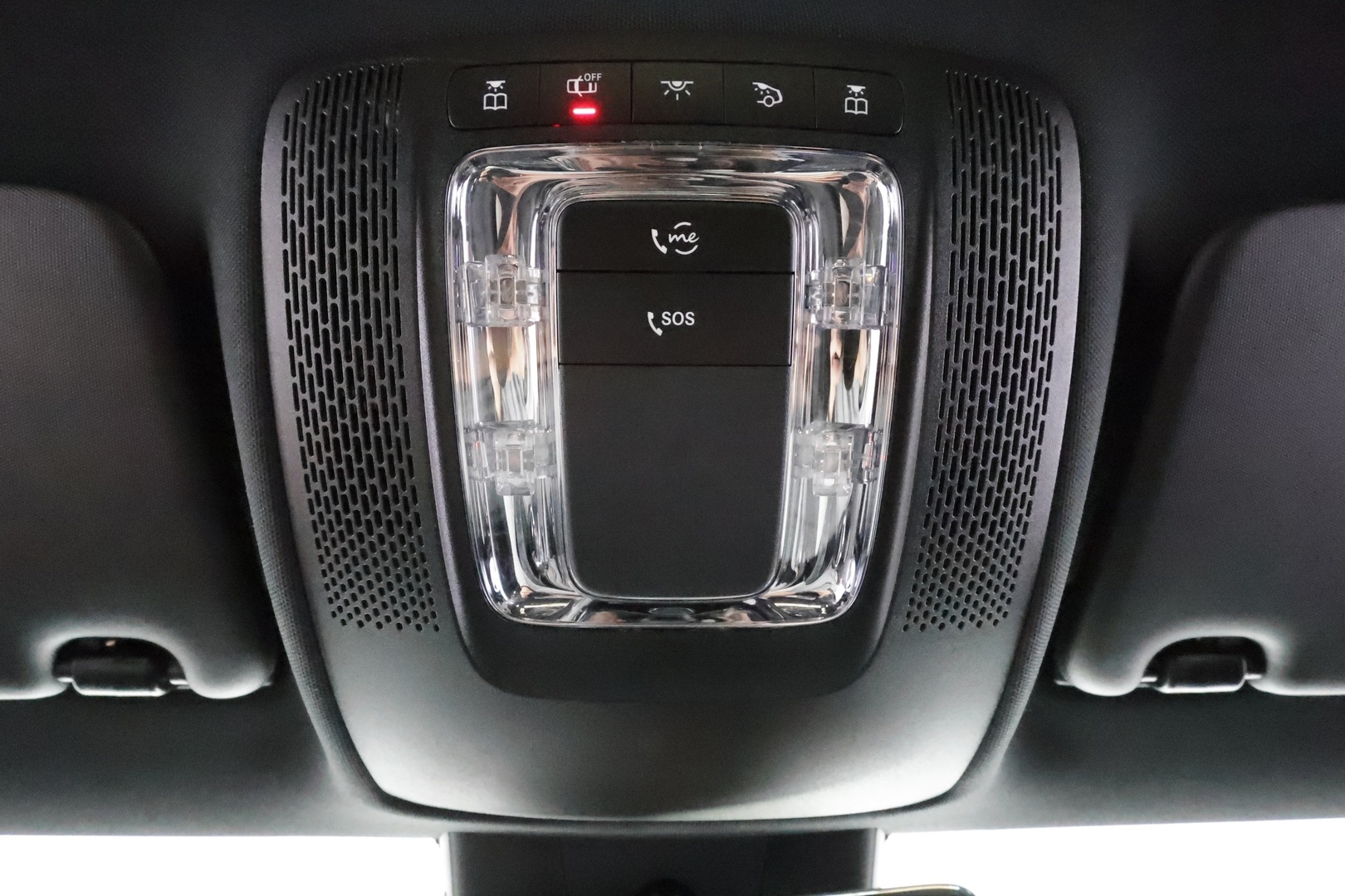 MERCEDES-BENZ A 2021