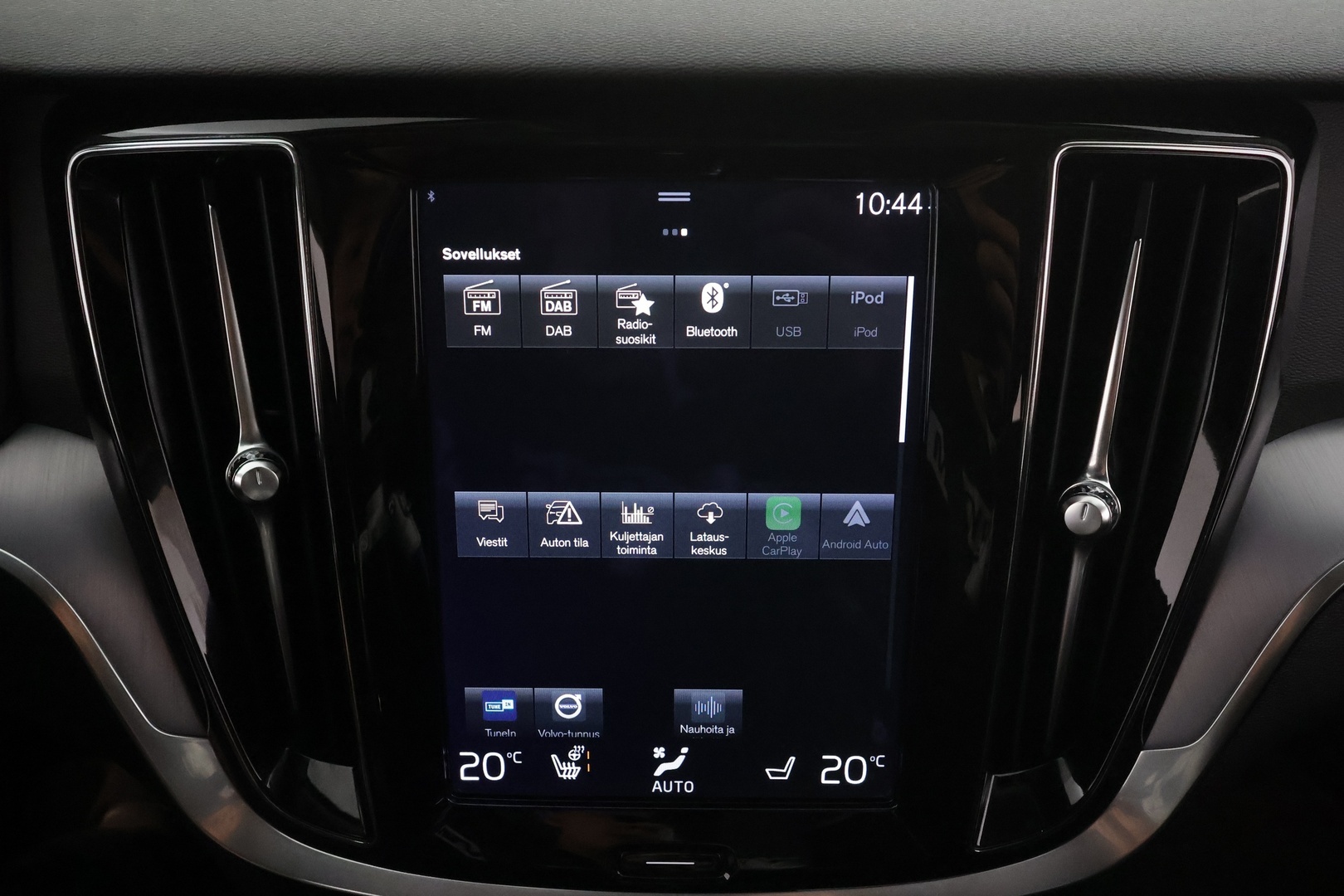 VOLVO V60 Cross Country 2022