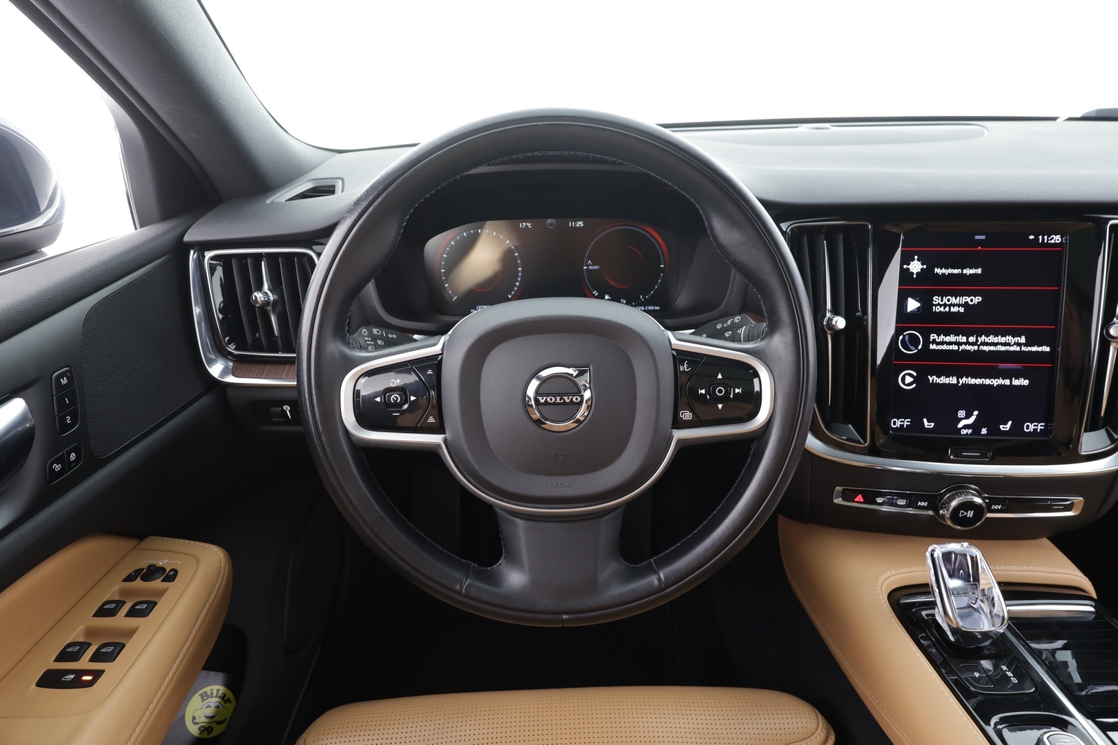 VOLVO V60 2022