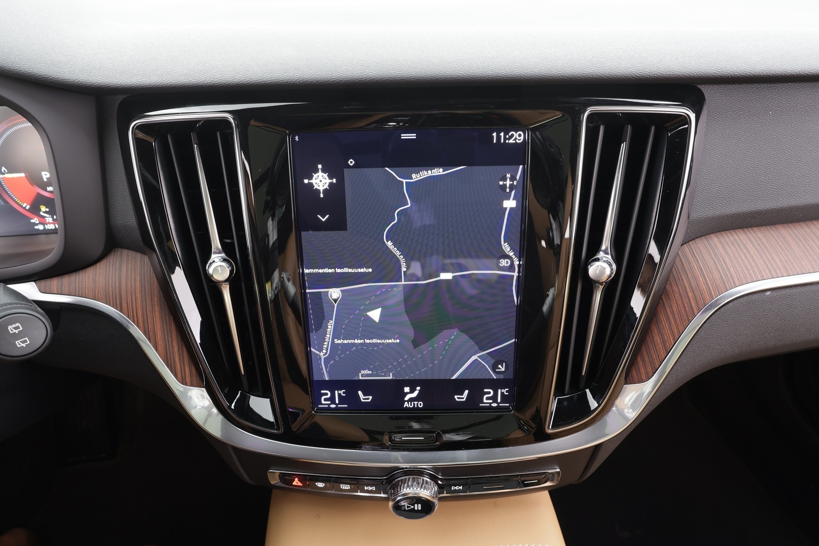 VOLVO V60 2022