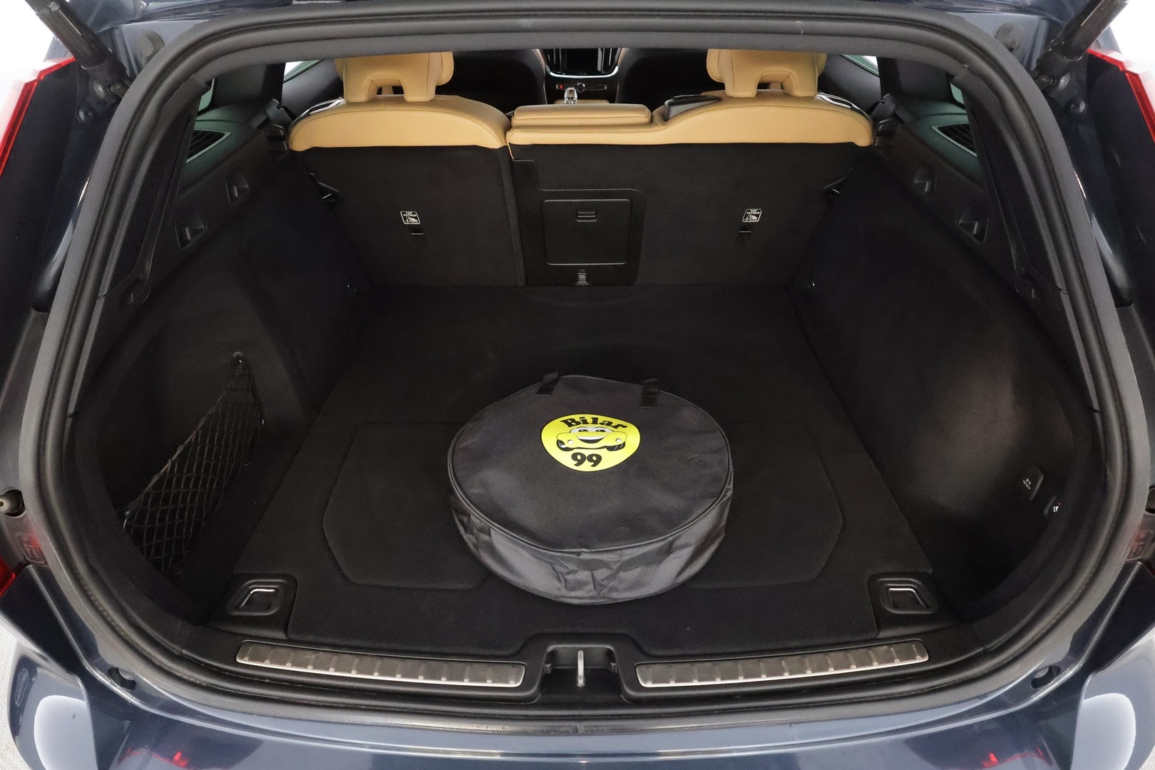 VOLVO V60 2022