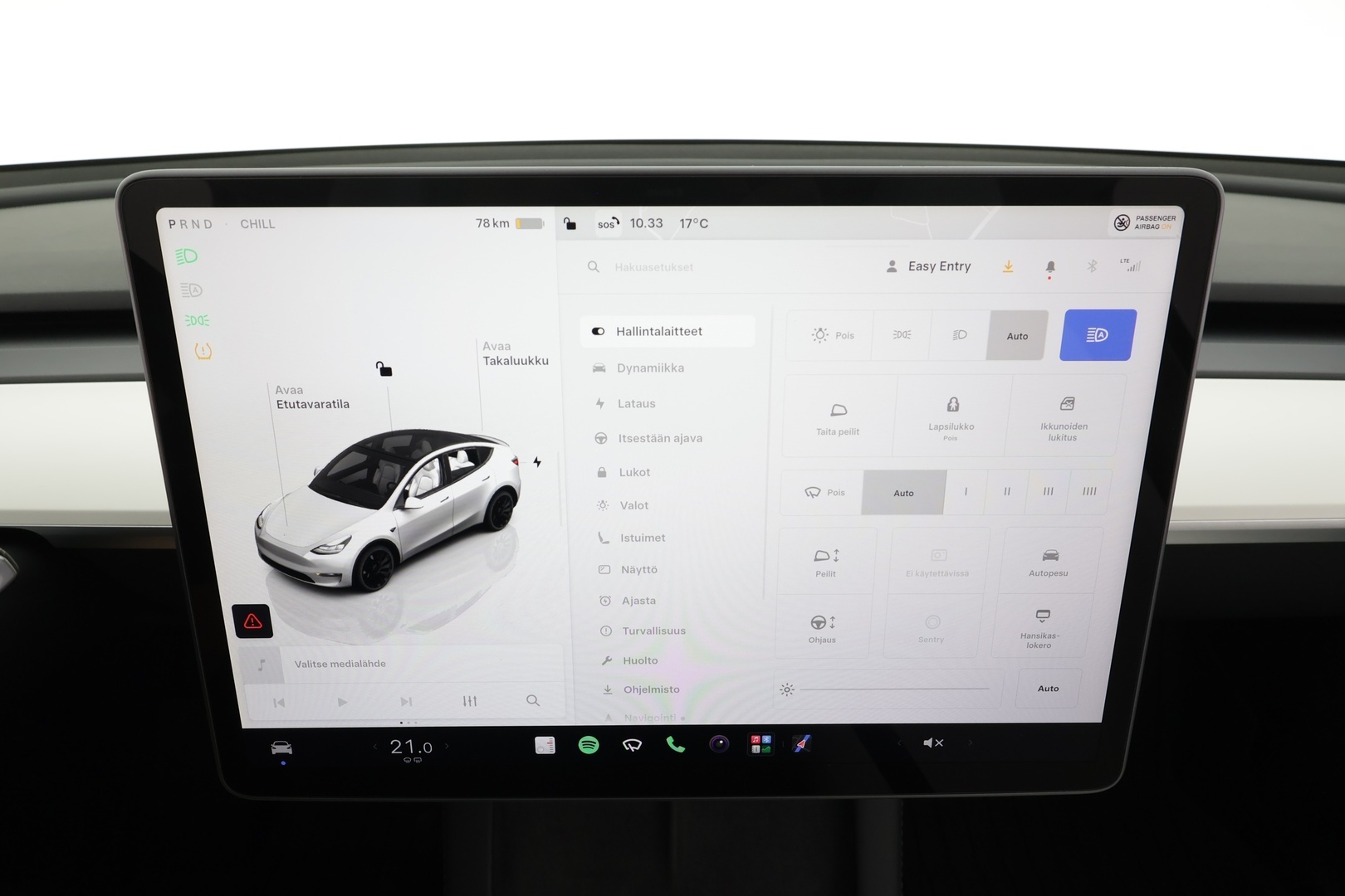 TESLA Model Y 2023