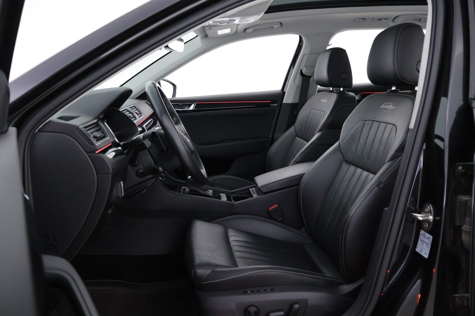 SKODA Superb 2021